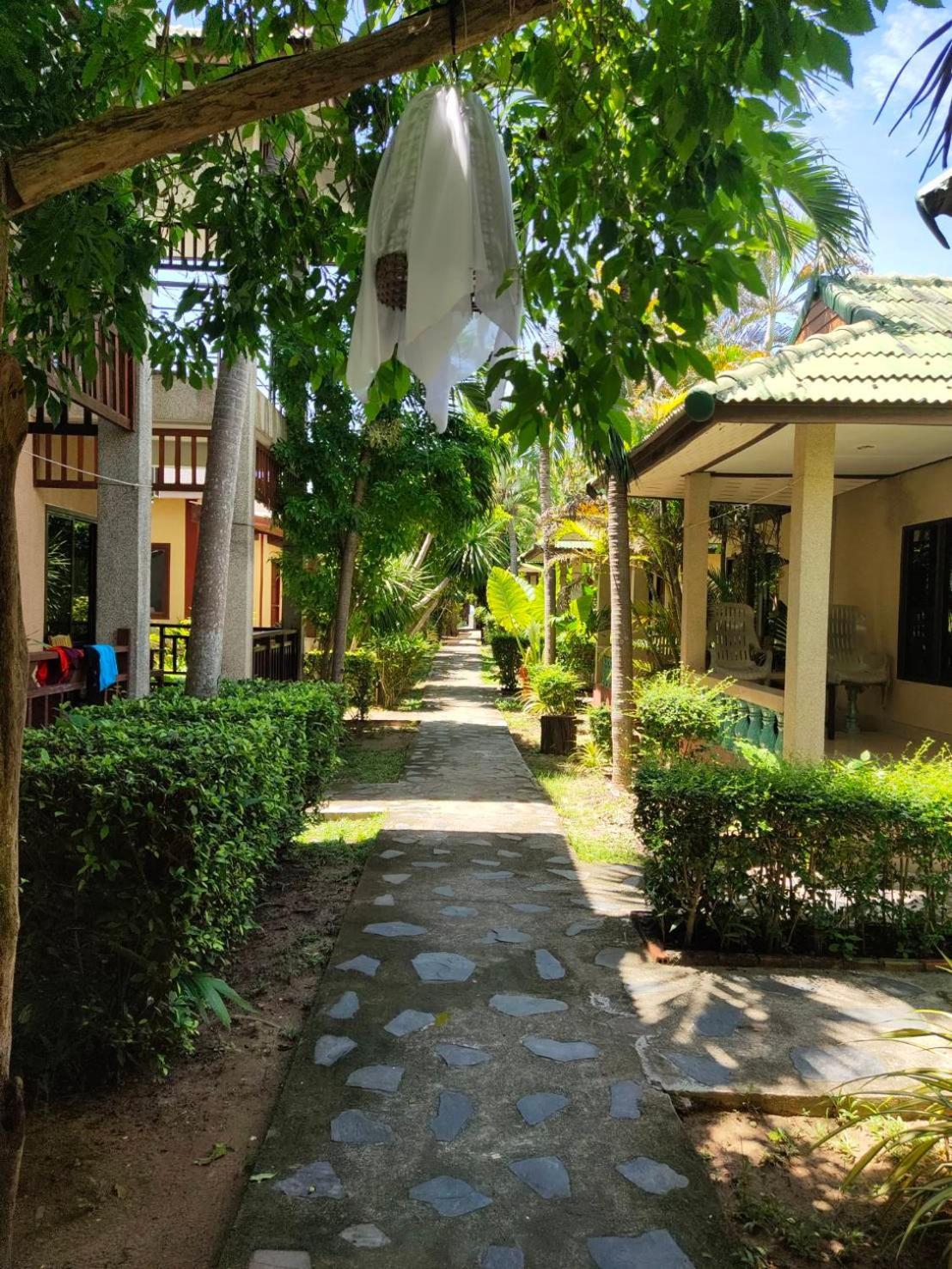 Lanta Riviera Beach Resort Ко-Ланта Экстерьер фото