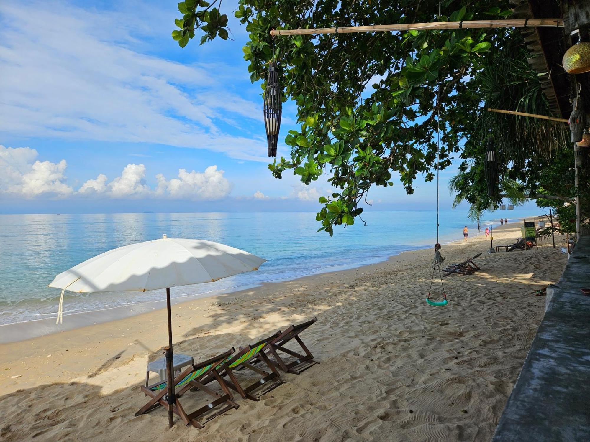 Lanta Riviera Beach Resort Ко-Ланта Экстерьер фото