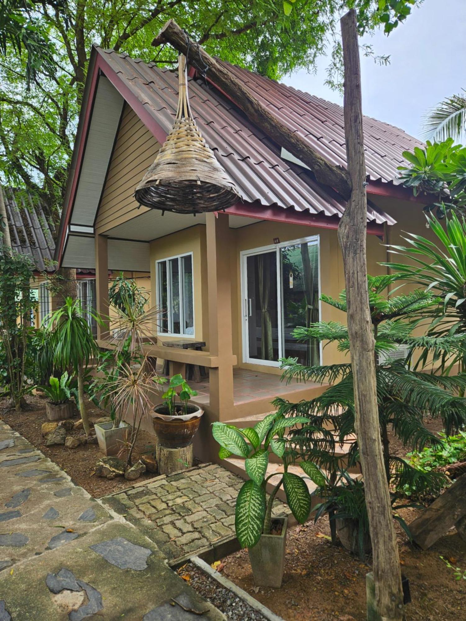 Lanta Riviera Beach Resort Ко-Ланта Экстерьер фото