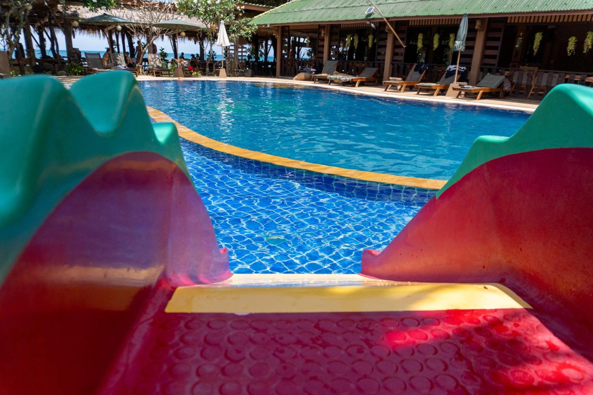 Lanta Riviera Beach Resort Ко-Ланта Экстерьер фото